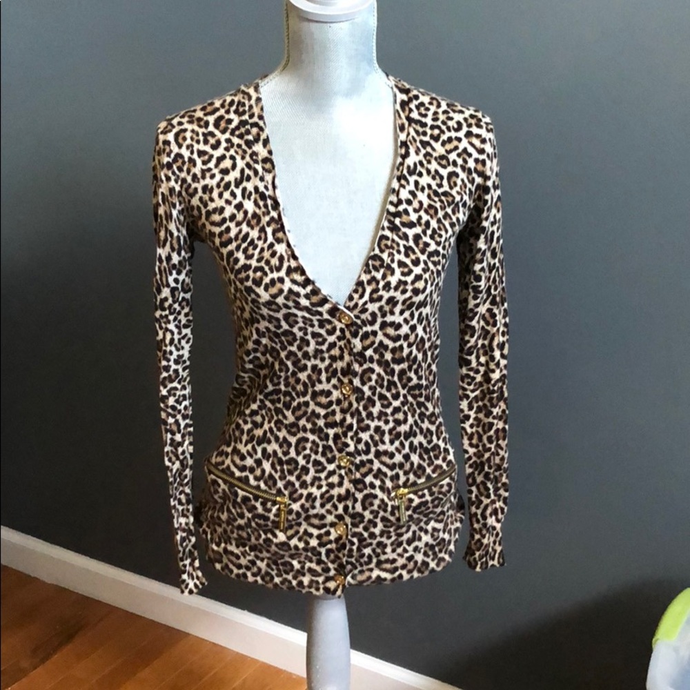 Women shirts